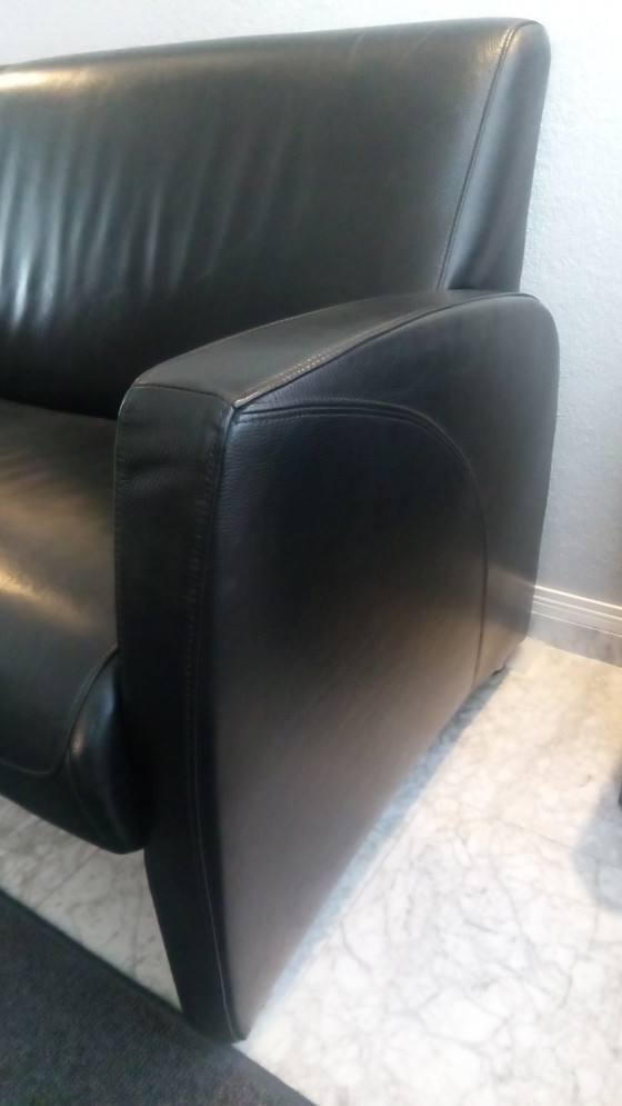 Image 1 of Montel Bank