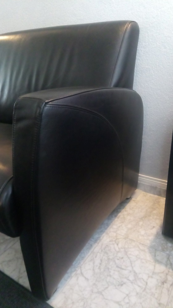 Image 1 of Montel Bank