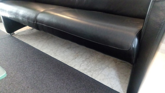 Image 1 of Montel Bank