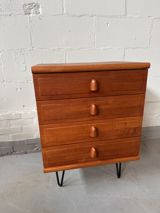 Image 1 of Vintage Kommode Teakholz