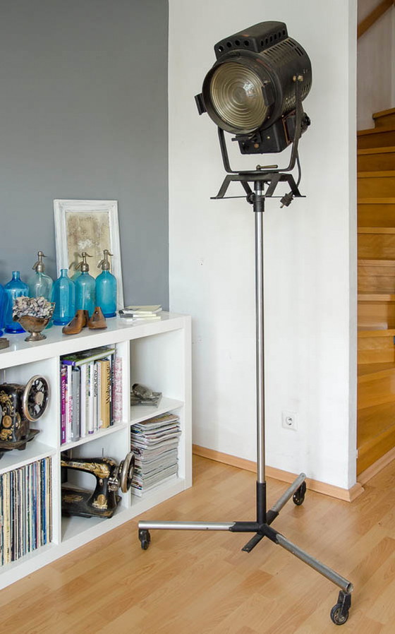 Image 1 of Bernhard Deltschaft - Vintage Studioscheinwerfer
