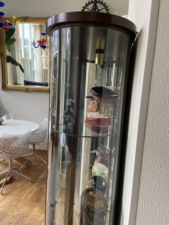 Image 1 of Klassische Vitrine