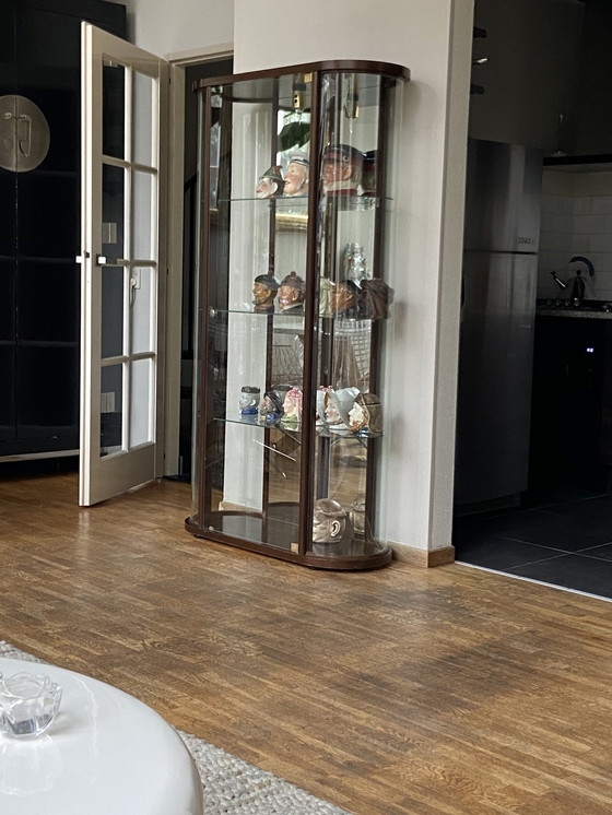 Image 1 of Klassische Vitrine