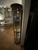 Klassische Vitrine
