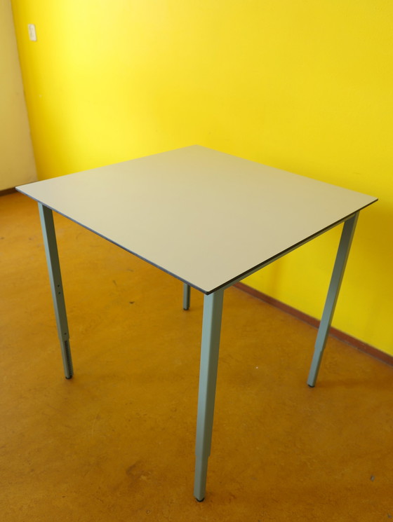 Image 1 of 2x Assenburg-Tische, verstellbare Beine und Füße