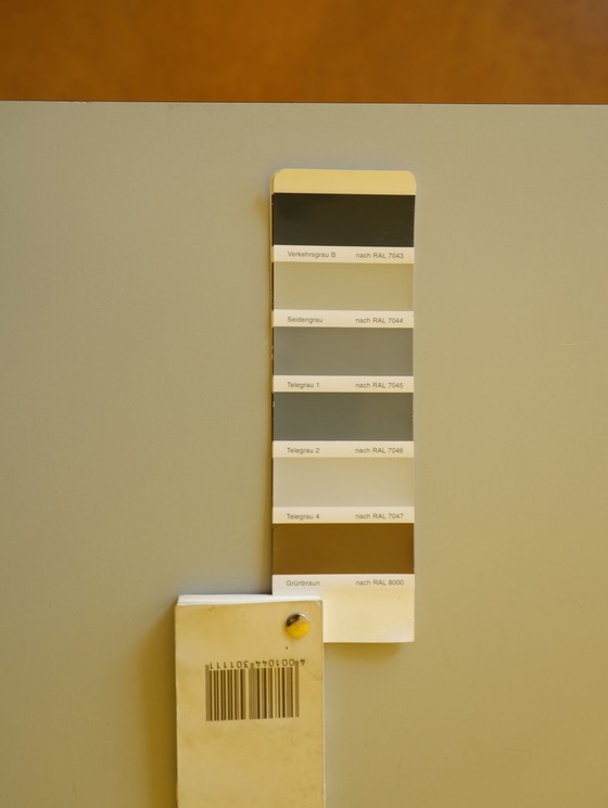 Image 1 of 2x Assenburg-Tische, verstellbare Beine und Füße