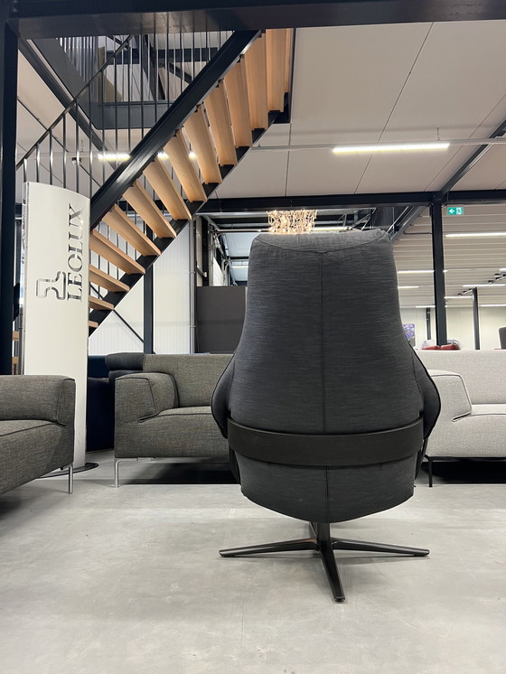 Image 1 of Neuer cremefarbener Leolux -Sessel mit Ottoman-Stoff