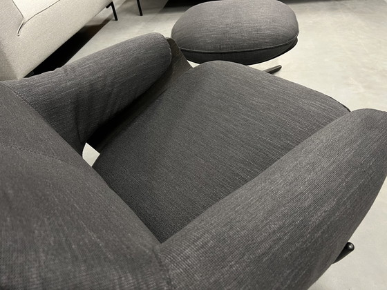 Image 1 of Neuer cremefarbener Leolux -Sessel mit Ottoman-Stoff