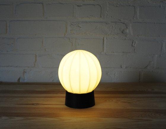 Image 1 of Beige Art-Deco-Deckenlampe von Thabur in Den Haag