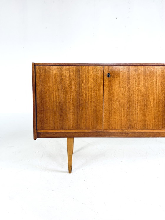 Image 1 of Vintage Nussbaum Sideboard 1960er Jahre