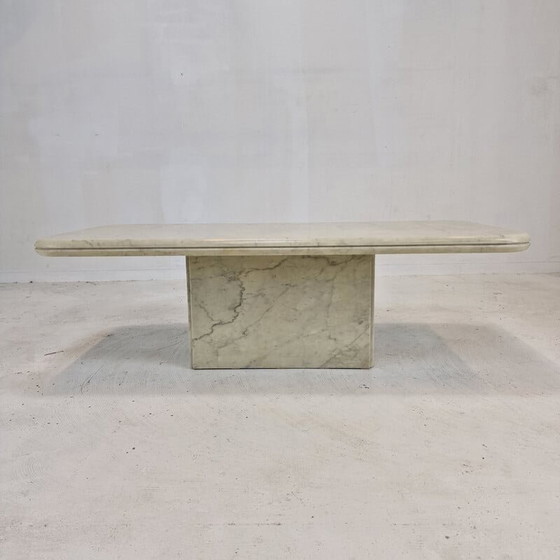 Image 1 of Italienischer Vintage-Couchtisch aus Marmor, 1970er Jahre