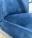 Freischwinger-Sessel im S411 Thonet-Stil.