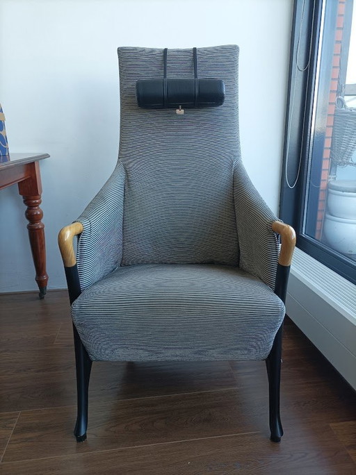 Giorgetti Progetti Sessel mit luxuriöser Nackenstütze