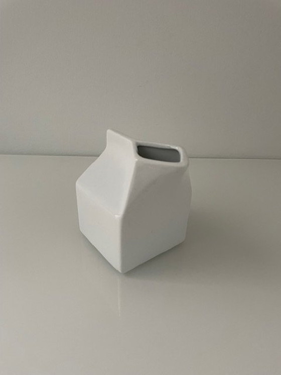 Image 1 of Vase/Kanne Milchtablett Weiß glasierte Keramik