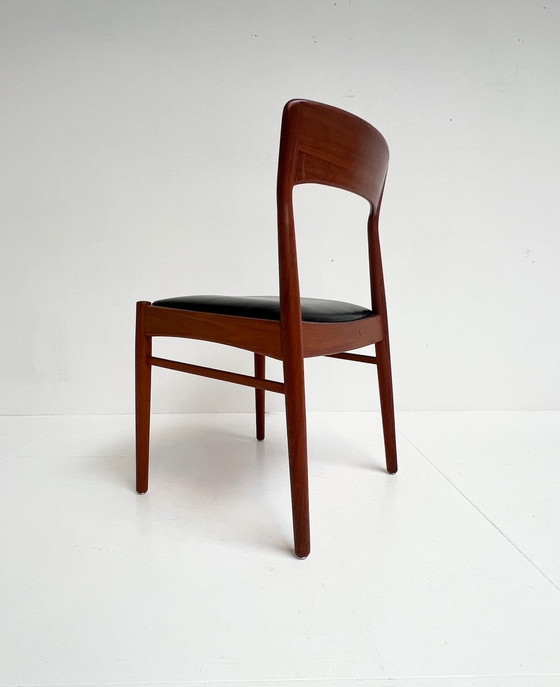 Image 1 of Satz von 6 Stühlen des Modells 26 von Henning Kjaernulf für Kurop Stolefabrik, 1960er Jahre