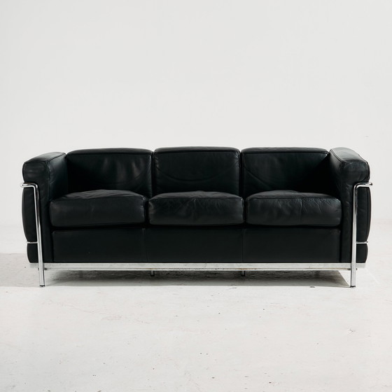 Image 1 of Mk10898 Lc2 Sofa von Le Corbusier, Pierre Jeanneret und Charlotte Perriand für Cassina