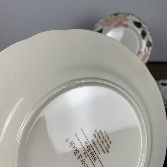 Image 1 of Satz von 9 Desserttellern Villeroy & Boch "Wildrose" Service, 1970