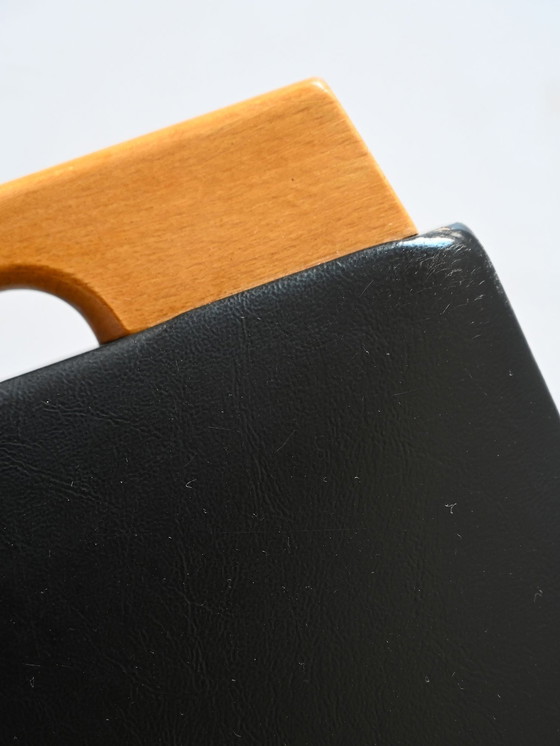 Image 1 of Vintage-Hocker aus Holz und Leder