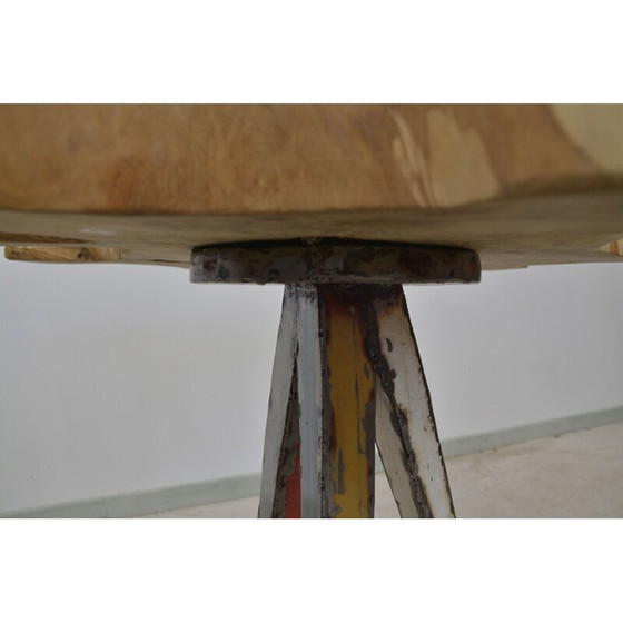 Image 1 of Beistelltisch "Blume" aus Teakholz, 1980er Jahre