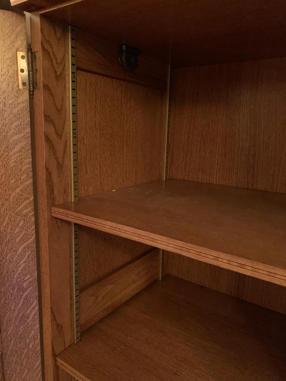 Image 1 of Wandschrank aus massiver Eiche