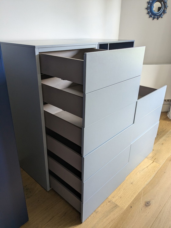 Image 1 of Novamobili Eckkleiderschrank mit Flügeltüren Blau + Kommode Blau / Hellblau