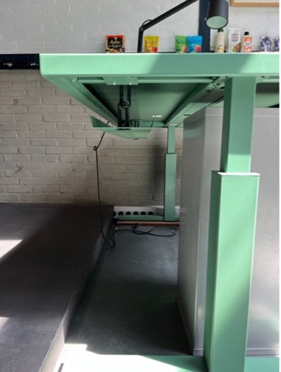 Image 1 of Gispen Steeltop Schreibtisch von Peter de Boer