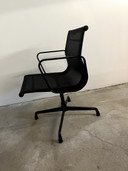 Vitra EA 108 Aluminium Stuhl