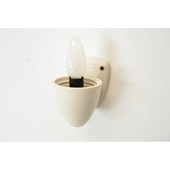 Image 1 of Mid Century Wandlampe aus Bakelit und Glas, Tschechoslowakei 1960er Jahre