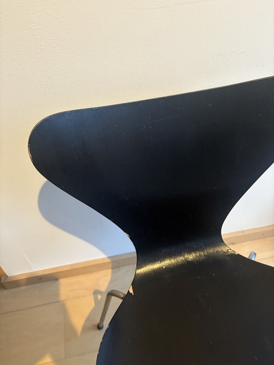 Image 1 of Arne Jacobsen Serie 7 Schmetterlingsstuhl