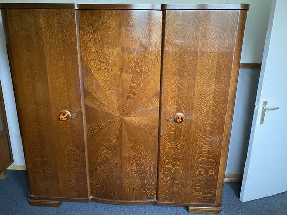 Image 1 of Art Deco Kleiderschrank