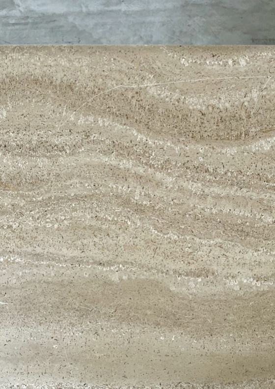Image 1 of Couchtisch aus Travertin