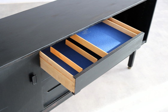 Image 1 of Vintage Troeds Anrichte