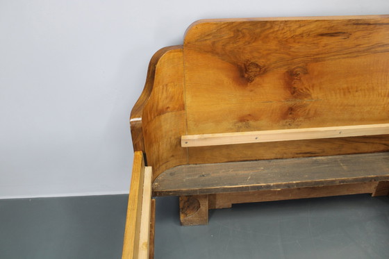 Image 1 of 1930S restauriert Art Deco Doppelbett in Nussbaum Finish, Tschechoslowakei