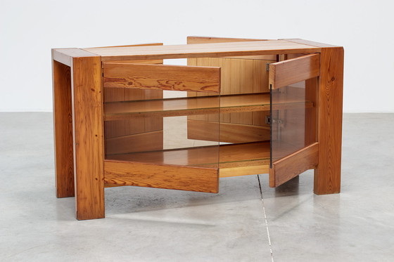 Image 1 of Vintage-Anrichte