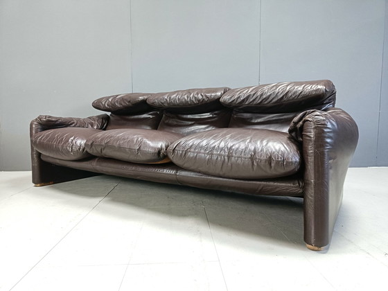 Image 1 of Frühe Maralunga-Sofa-Garnitur aus Leder von Vico Magistretti für Cassina, 1973