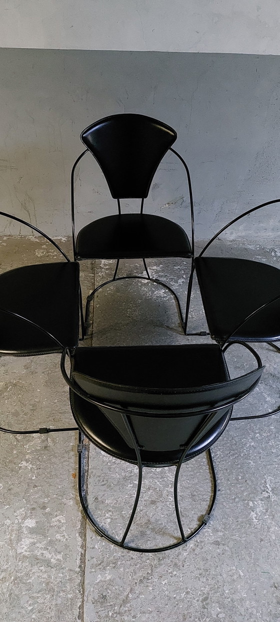 Image 1 of Set mit 4 Arrben-Esszimmerstühlen