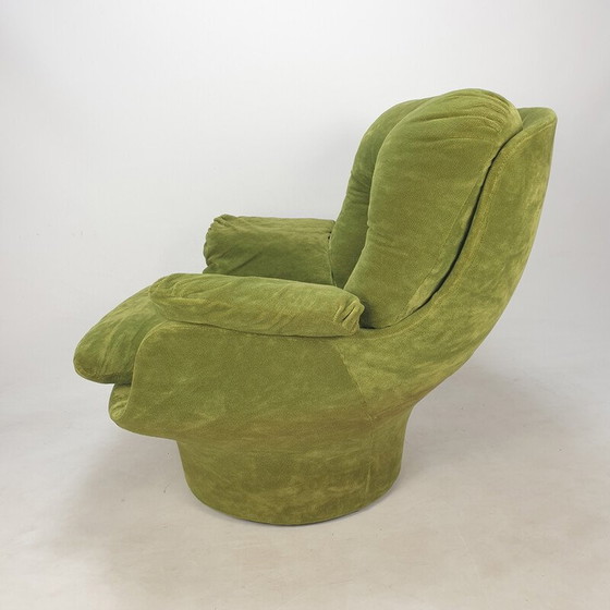 Image 1 of Vintage Space Age "Karate" Sessel aus Fiberglas und Samtstoff von Michel Cadestin für Airborne, Frankreich 1970