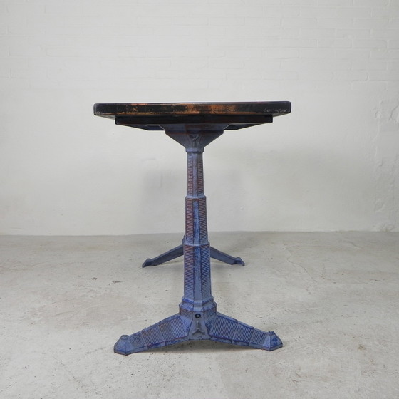 Image 1 of Art Deco Bistrotisch mit gusseisernem Gestell und Kiefernplatte, 1930er Jahre