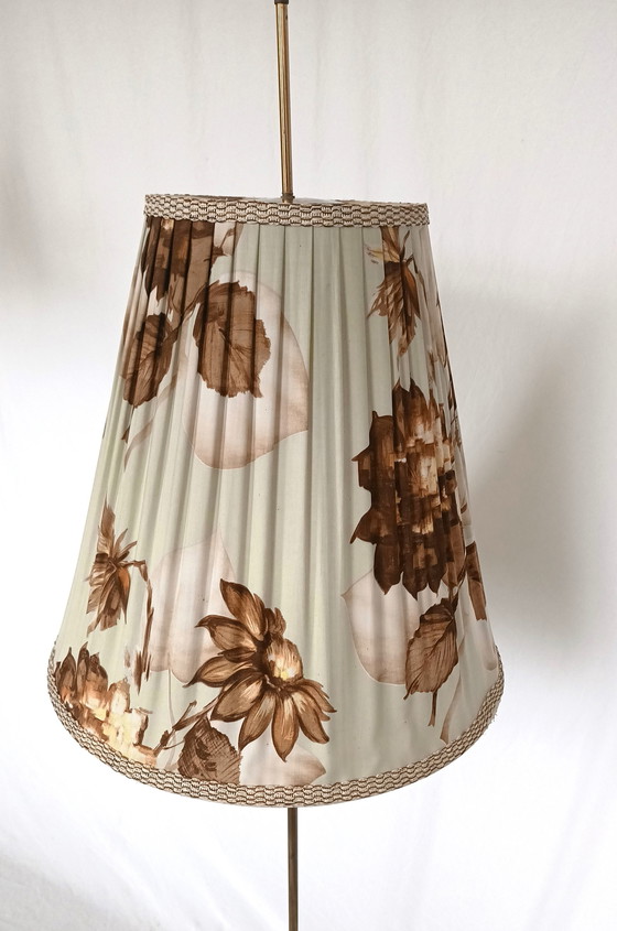 Image 1 of Temde Stehleuchte aus den sechziger Jahren mit Blumenschirm