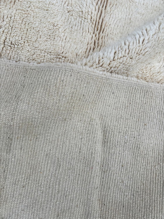 Image 1 of minimalistisches Design Wollteppich