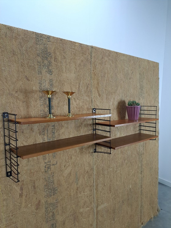 Image 1 of Tomado Modulares Wandsystem mit 4 Fachböden, Wandregal Nr. 4