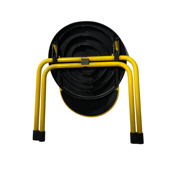 Image 1 of Stuhl Lamm von Lucci & Orlandini