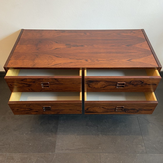 Image 1 of Vintage Fernsehschrank/ niedriges Sideboard aus Palisander