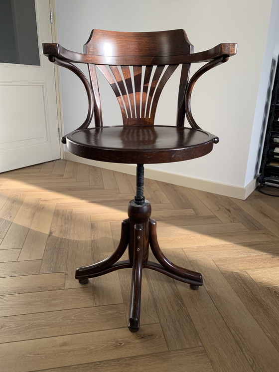Image 1 of Thonet Drehstuhl