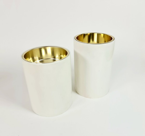 Image 1 of Niederländisches Design – Raak Amsterdam – Deckenleuchte – (2 Stück) – weiß lackierte Aufbauleuchte – goldfarbener Spiegelreflek