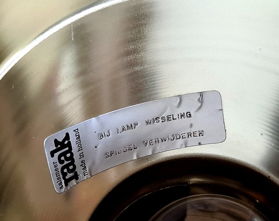 Image 1 of Niederländisches Design – Raak Amsterdam – Deckenleuchte – (2 Stück) – weiß lackierte Aufbauleuchte – goldfarbener Spiegelreflek