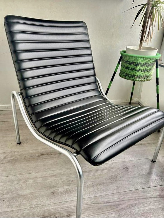 Image 1 of Stabin Program Niedriger Stuhl Modell 703 von Kho Liang Ie