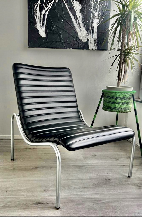 Image 1 of Stabin Program Niedriger Stuhl Modell 703 von Kho Liang Ie