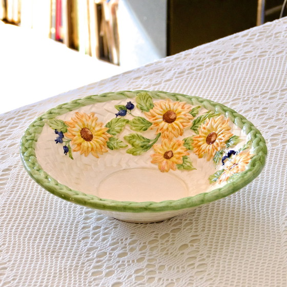Image 1 of Große Salatschüssel / Obstschale Vintage Aus Barbotine Sonnenblume