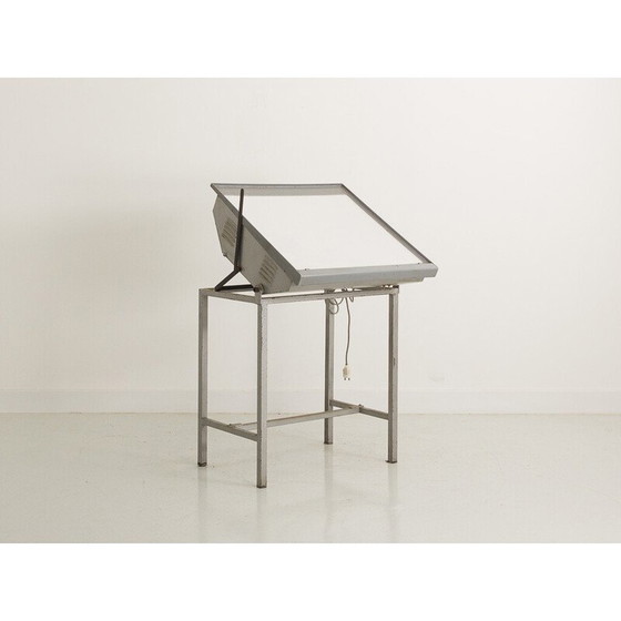 Image 1 of Kippbarer Zeichentisch aus Metall